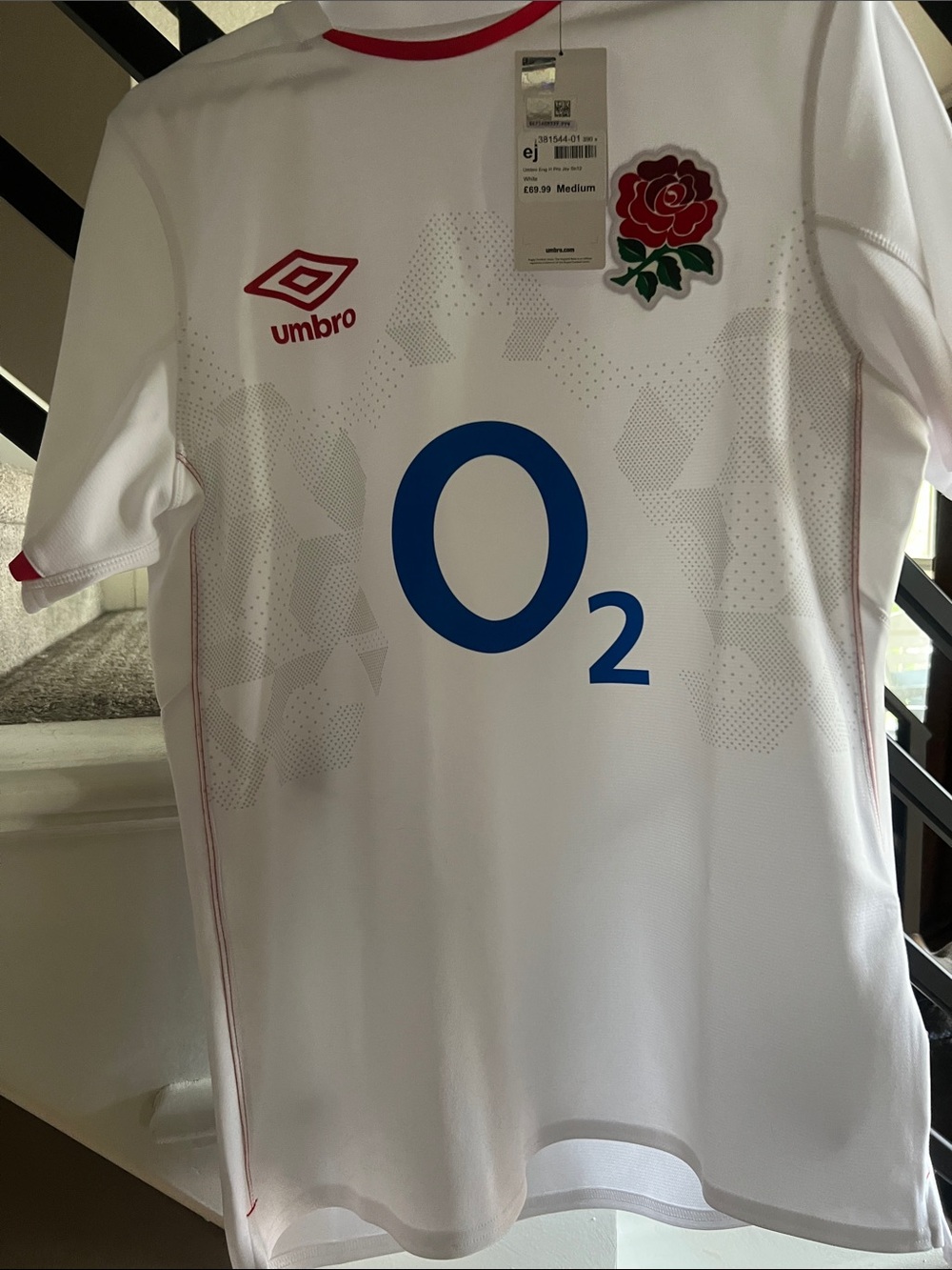 Umbro White Rugby Jersey with Blue O2 and Red Rose